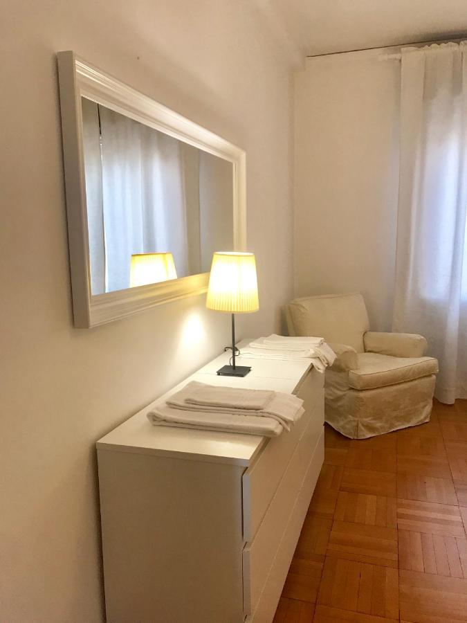 A Casa Di Sandro. Spazioso Appartamento Citycenter Pádua Exterior foto